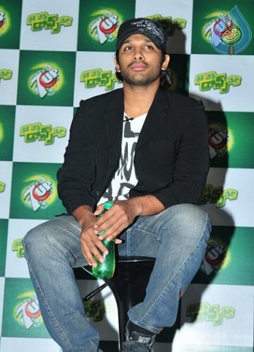 10 Best Pictures of Allu Arjun without Makeup | I Fashion Styles