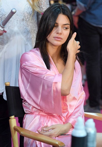 15 Latest Kendall Jenner without Makeup Images | I Fashion Styles