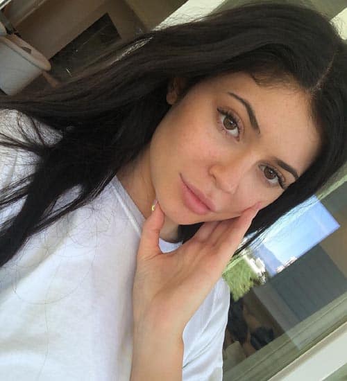 20 Amazing Pictures of Kylie Jenner without Makeup | I Fashion Styles
