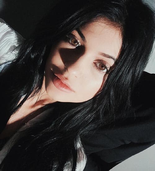 20 Amazing Pictures of Kylie Jenner without Makeup | I Fashion Styles