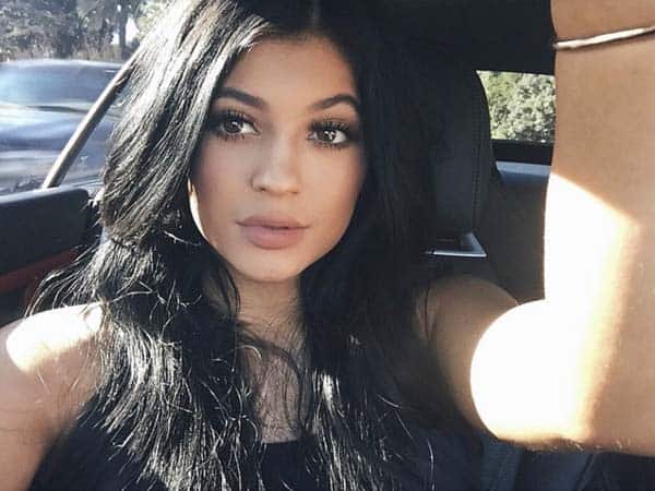 20 Amazing Pictures of Kylie Jenner without Makeup | I Fashion Styles
