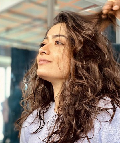 Top 22 Without Makeup Photos of Rashmika Mandana