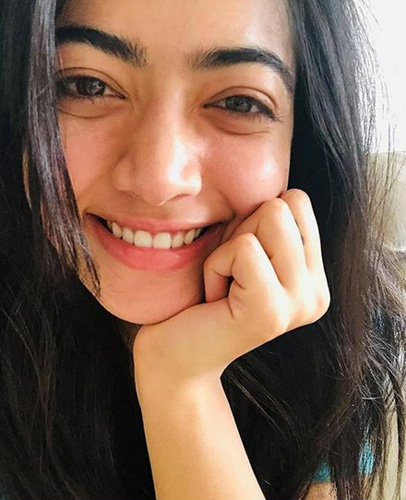 Top 22 Without Makeup Photos of Rashmika Mandana
