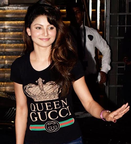 10 Pictures Of Urvashi Rautela Without Makeup | I Fashion Styles