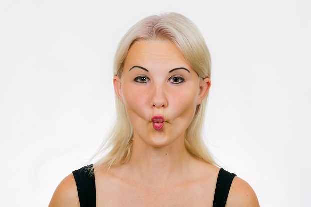 12 Best Exercises To Reduce Neck Fat Quickly At Home