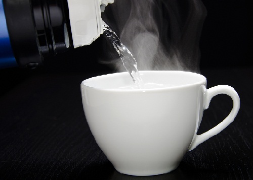 Best Home Remedies to Treat Cough &amp; Cold at Home