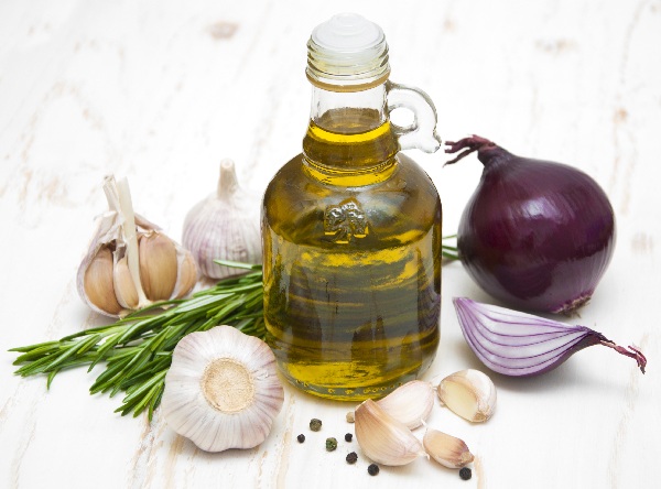 Top 9 Fast and Effective Home Remedies for Backache