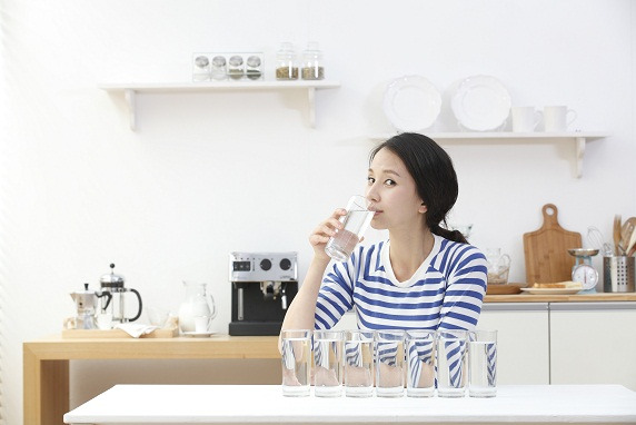 9 Best Home Remedies for Cold and Fever In Adults and Child