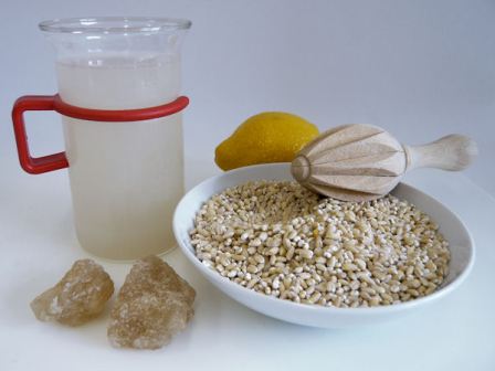 9 Best Indian Home Remedies For Water Retention At home