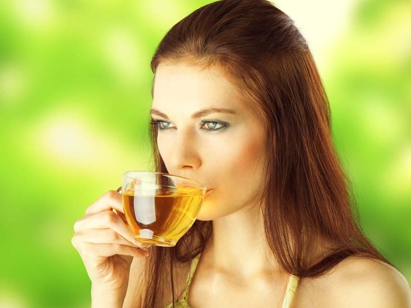 18 Amazing Benefits Of Green Tea For Skin, Hair &amp; Health