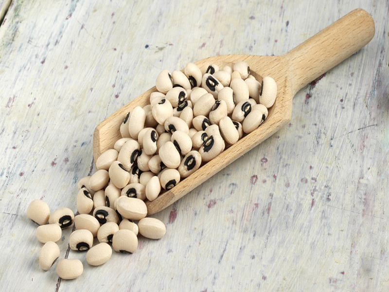 16 Best Benefits of Cowpeas (Lobia) and Side Effects