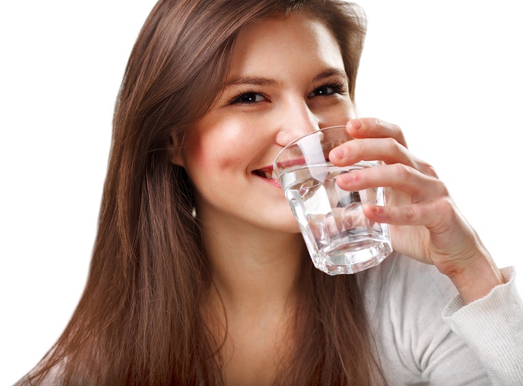 18 Amazing Health Benefits Of Drinking Water | I Fashion Styles