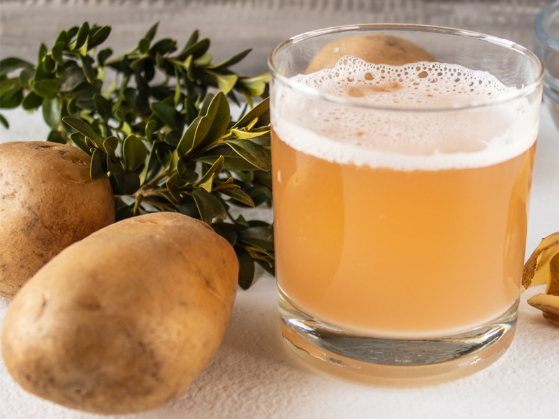 25 Wonderful Potato Juice Benefits For Skin, Hair &amp; Health !
