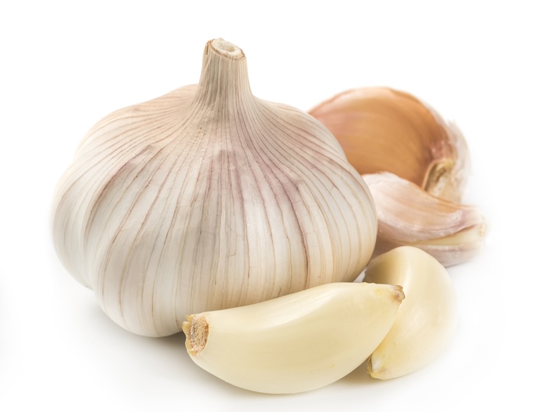 How To Use Garlic For Cold &amp; Flu - 2 Best Natural Methods