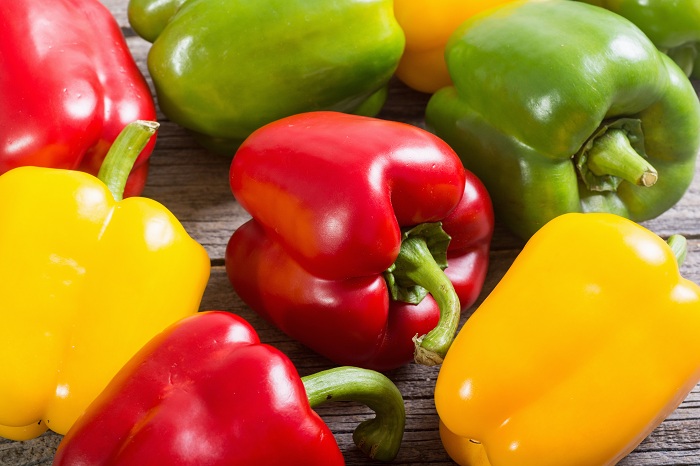 25 Well-Researched Capsicum Benefits For Skin, Hair &amp; Health