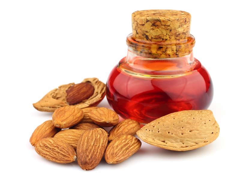21 Best Sweet Almond Oil Benefits For Skin, Hair &amp; Health