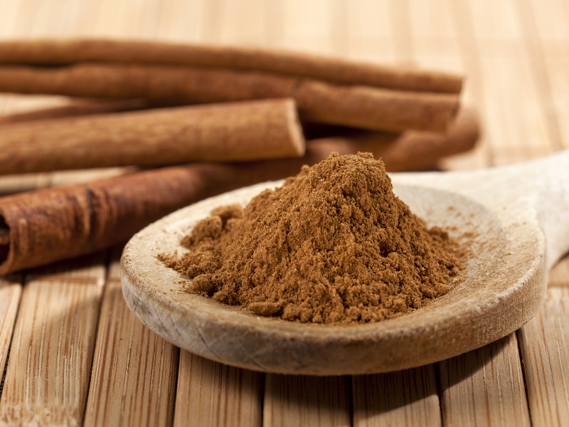 17 Best Cinnamon Powder Benefits For Skin, Hair &amp; Health