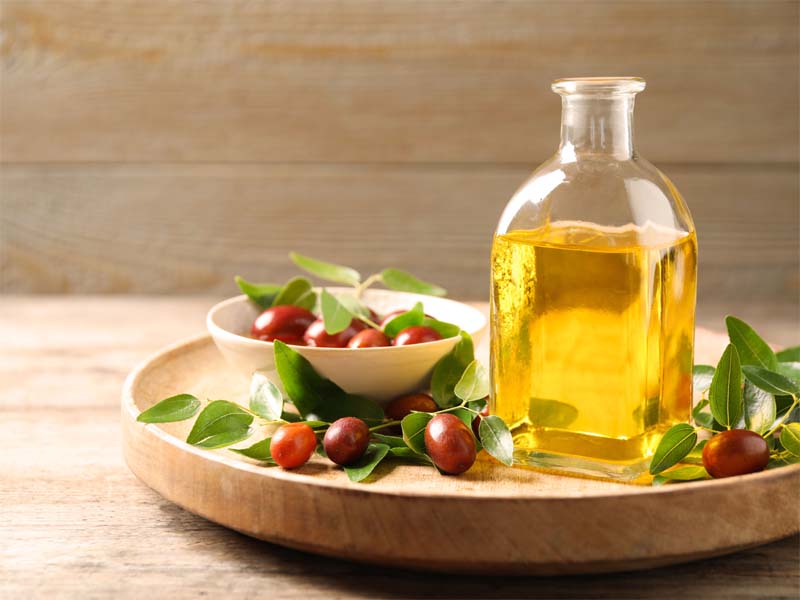 How To Use Jojoba Oil For Hair Growth? | I Fashion Styles