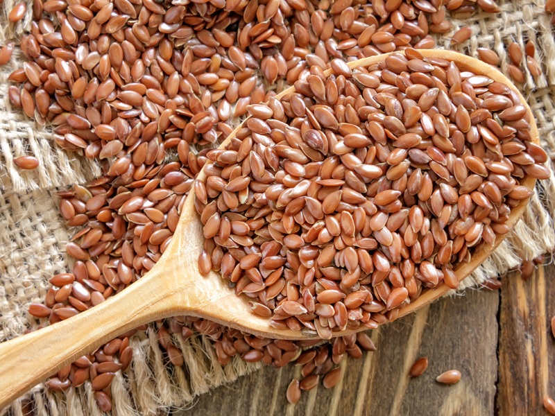 20+ Amazing Benefits of Flax Seeds for Health, Skin and Hair