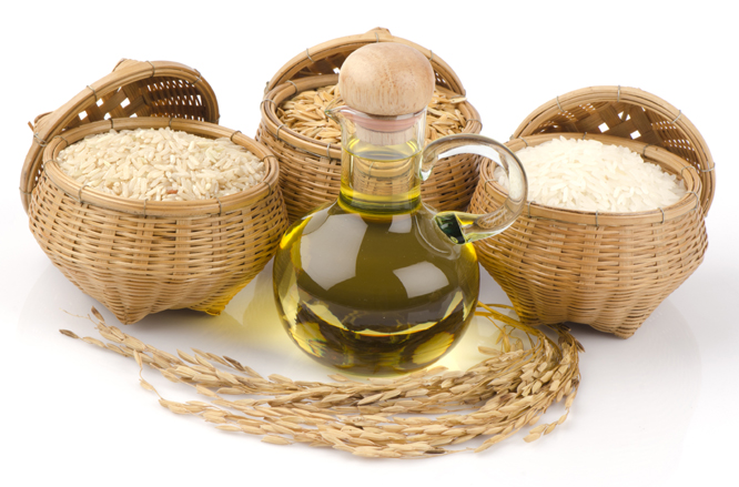 14 Amazing Rice Bran Oil Benefits for Skin, Hair and Health