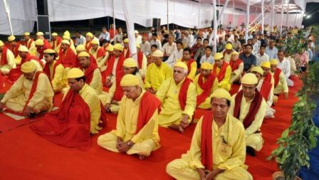 The Art of Vishvas Meditation For Stress-Free Life | I Fashion Styles