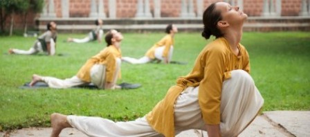 Isha Yoga Asanas and its Benefits | I Fashion Styles