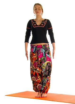 Anusara Yoga Asanas: How To Do and Benefits