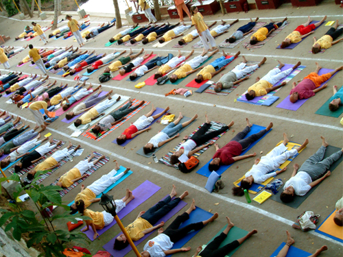 Bedtime Yoga: 9 Poses for a Relaxed Sleep | I Fashion Styles