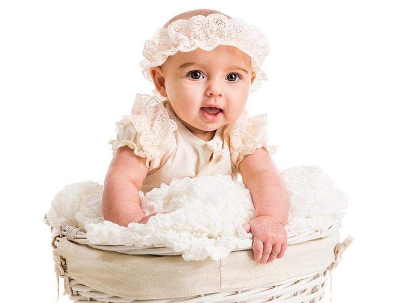70 Most Popular and Timeless Roman Baby Names for Boys and Girls