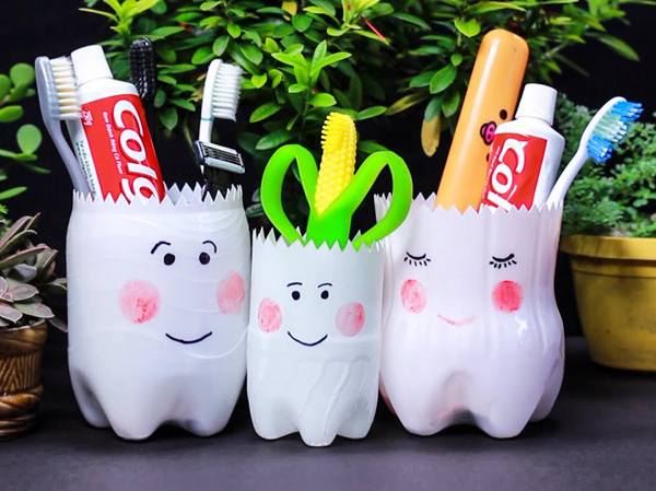 20 Creative Plastic Bottle Craft Projects Using Innovative Ways!