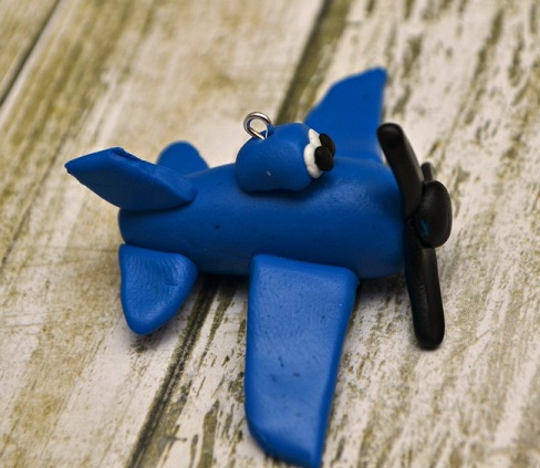 15 Creative Airplane Craft Projects For Kids And Adults