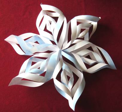 9 Easy Snowflake Craft Activities for Kids and Adults