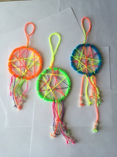 Pipe Cleaner Crafts: 9 Awesome Craft Ideas for Kids and Adults