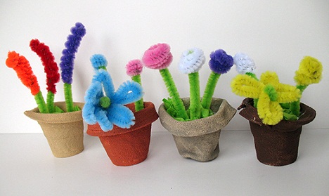 Pipe Cleaner Crafts: 9 Awesome Craft Ideas for Kids and Adults