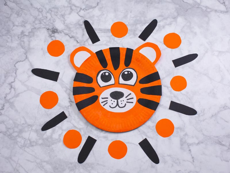 Plate Crafts: 15 Simple and DIY Plate Activities With Images