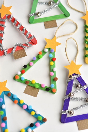 15 Best Handmade Christmas Craft Ideas for Children &amp; Adults