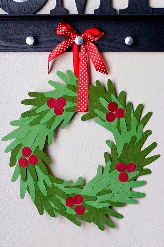 15 Best Handmade Christmas Craft Ideas for Children &amp; Adults