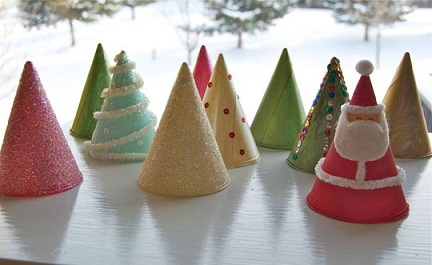 9 Holiday Craft Projects to Get You in the Holiday Spirit