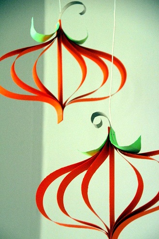 9 Holiday Craft Projects to Get You in the Holiday Spirit