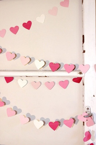 9 Sweet Valentines Crafts for Kids and Adults to Show Your Love