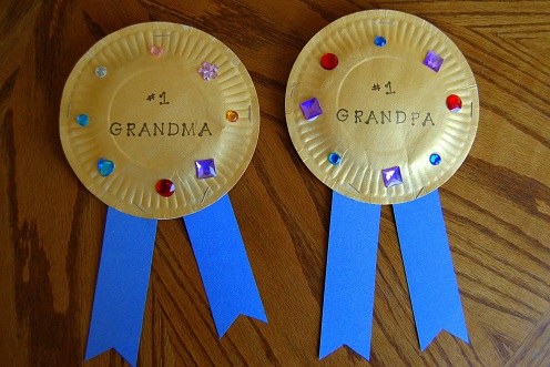 10 Heartfelt Grandparents Day Crafts for Kids 2024