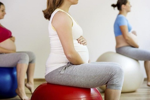 Positions to Help you Focus During Pregnancy | I Fashion Styles