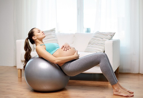 Top 9 Exercises You Can Do During Third Trimester of Pregnancy
