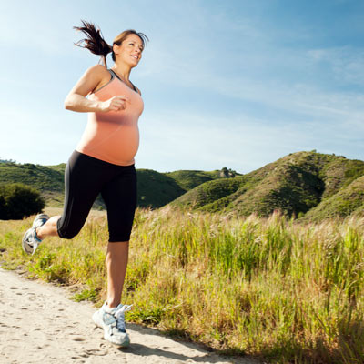 Is it Safe to Lifting Heavy Weights During Pregnancy? | I Fashion Styles