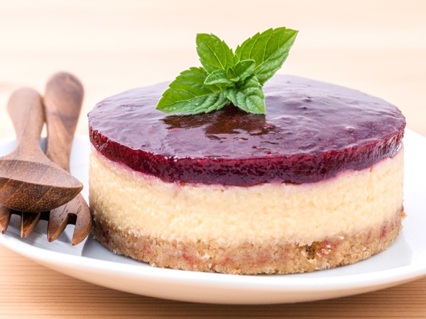 Eating Cheesecake During Pregnancy? How Safe Is It!