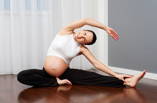 Prenatal Stretches: 9 Good Stretching Exercises for Pregnant Lady