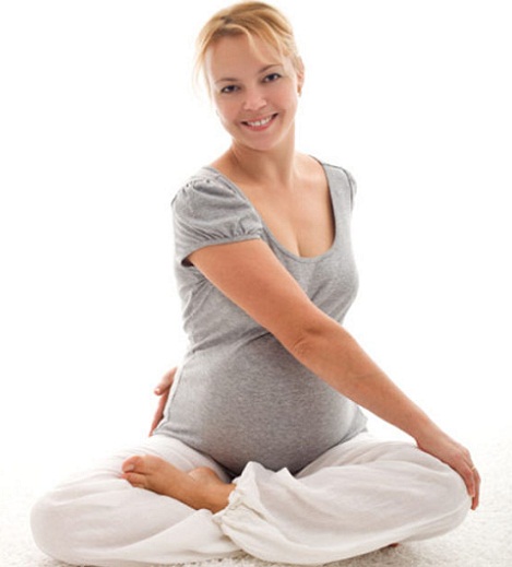 Prenatal Stretches: 9 Good Stretching Exercises for Pregnant Lady