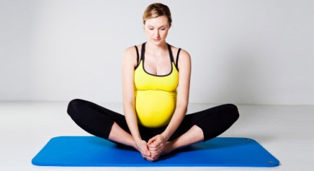 25 Safe and Best Yoga Asanas During Pregnancy