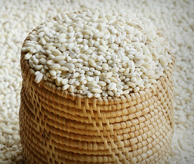 Barley Water During Pregnancy: Benefits and Side Effects