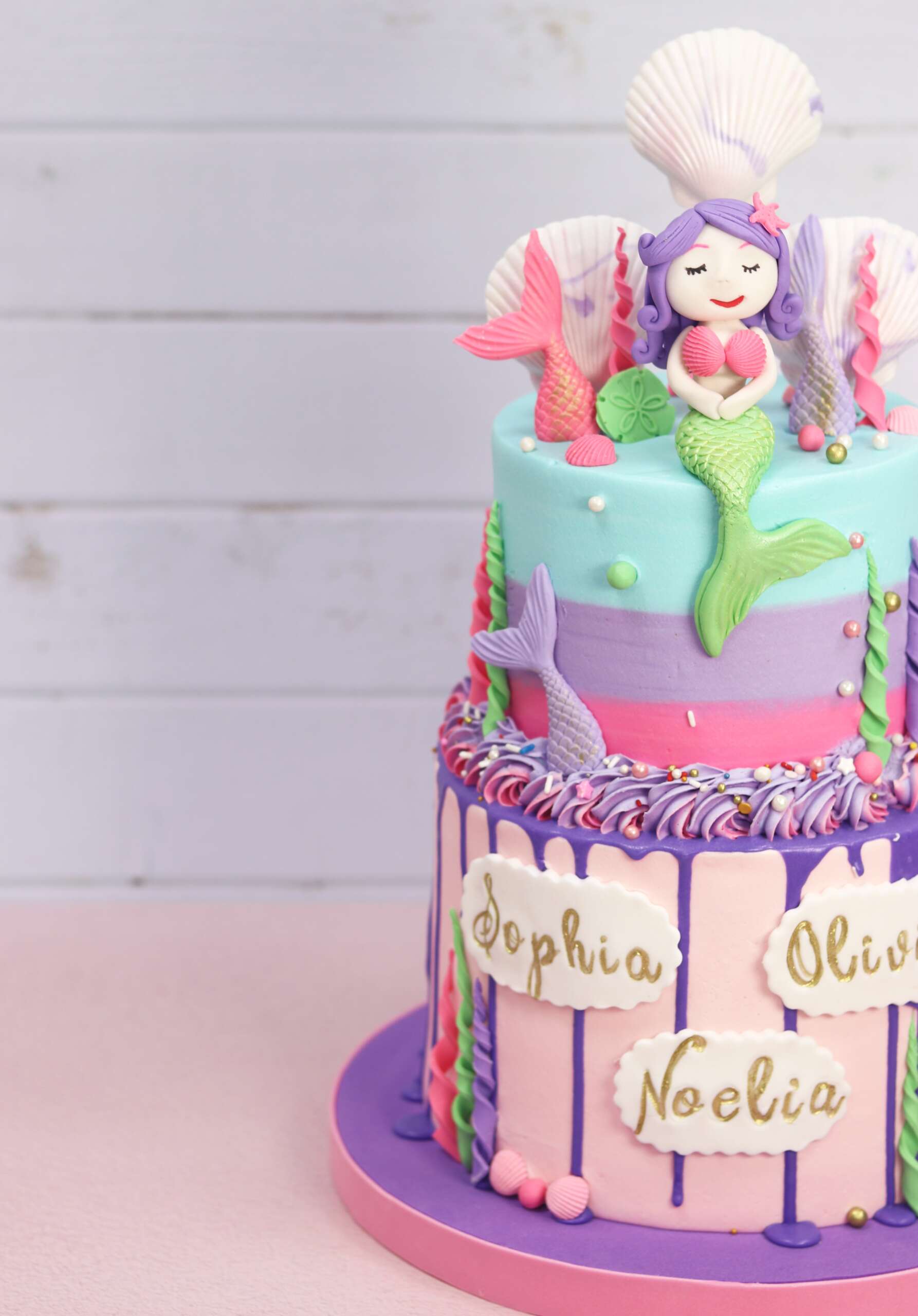 20+ Beautiful Birthday Cake Designs For Ladies 2025
